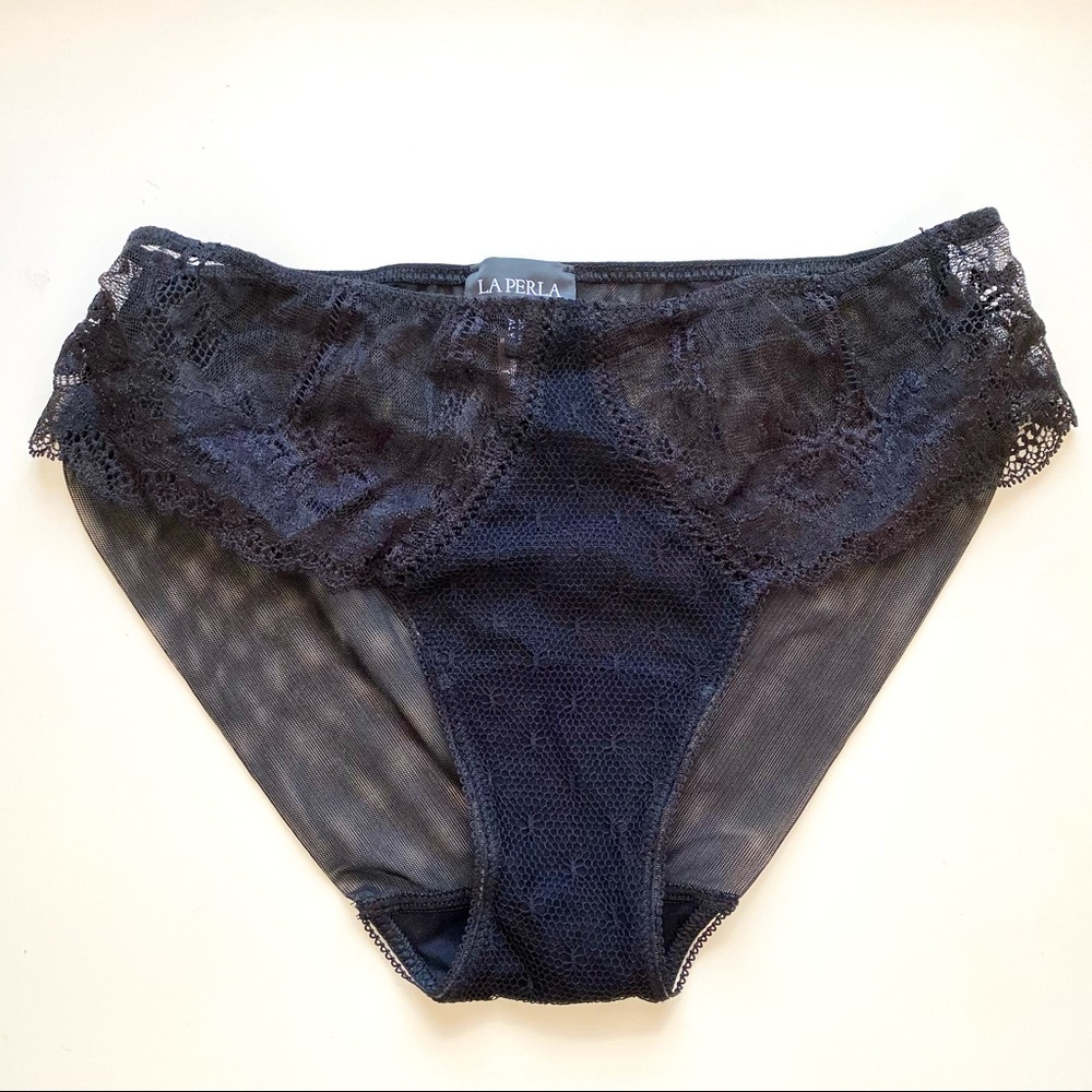 La Perla NWOT black lace panties underwear small